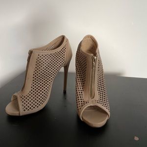 Call it Spring beige heels